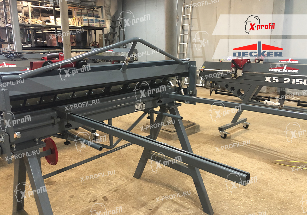 Фотография Сегментный листогиб Decker S 1500 Фотография Сегментный листогиб Decker S 1500