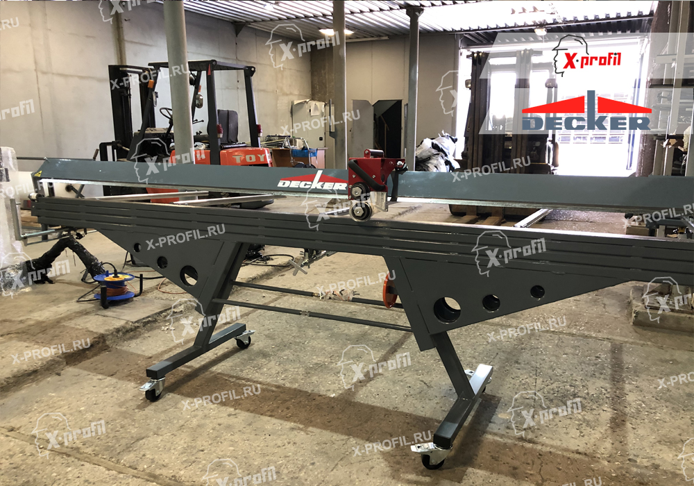Фотография Листогиб ручной Decker X5 3150 Фотография Листогиб ручной Decker X5 3150