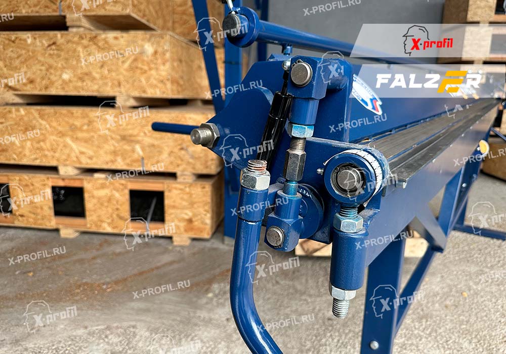 Ручной усиленный листогиб Falzer PRO 30 фото товара Ручной усиленный листогиб Falzer PRO 30 фото товара