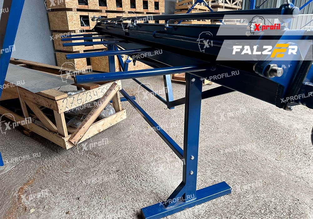 Фотография Ручной усиленный листогиб Falzer PRO 30 Фотография Ручной усиленный листогиб Falzer PRO 30